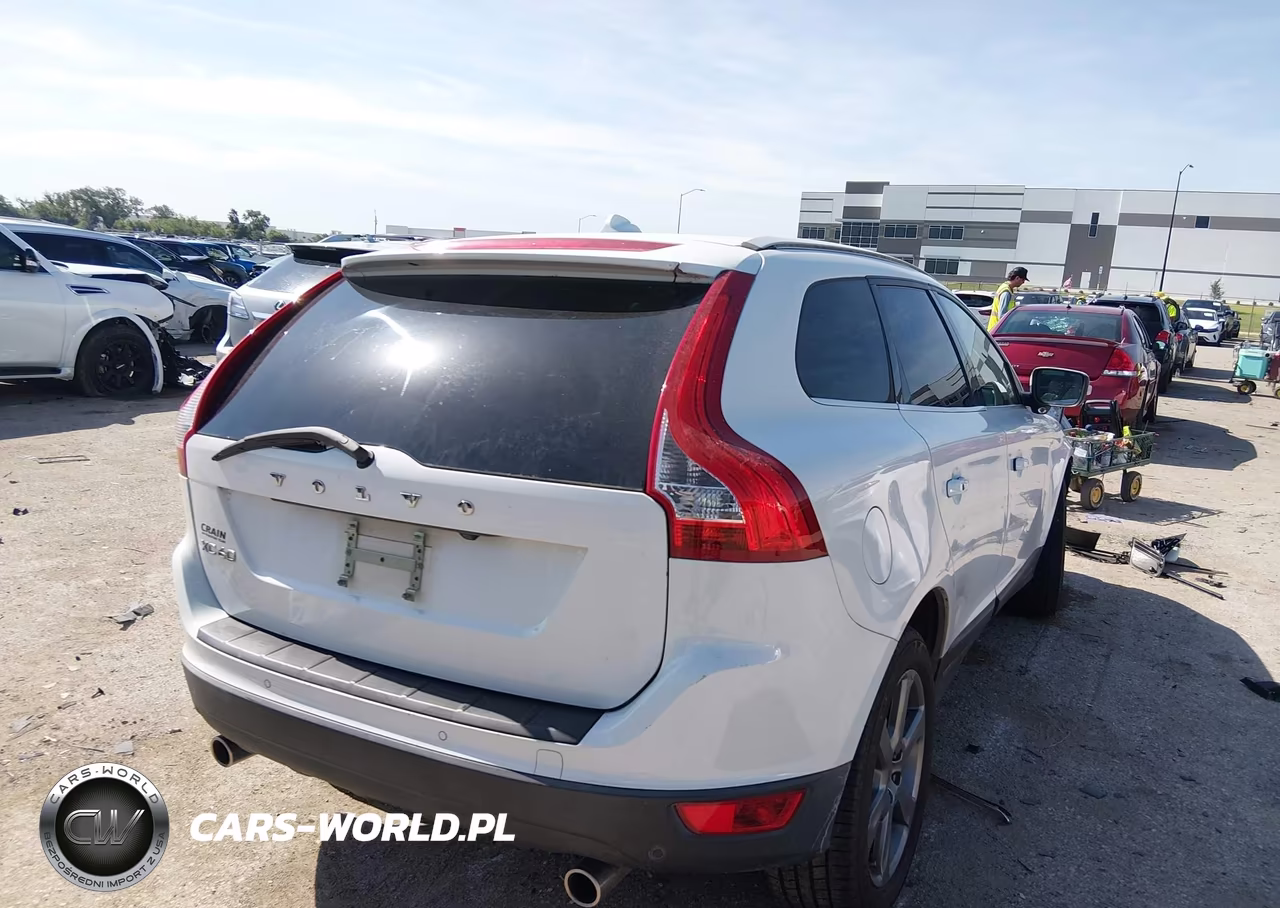2013 Volvo Xc60 3.2 Platinum VIN:YV4952DLXD2454031 - 4