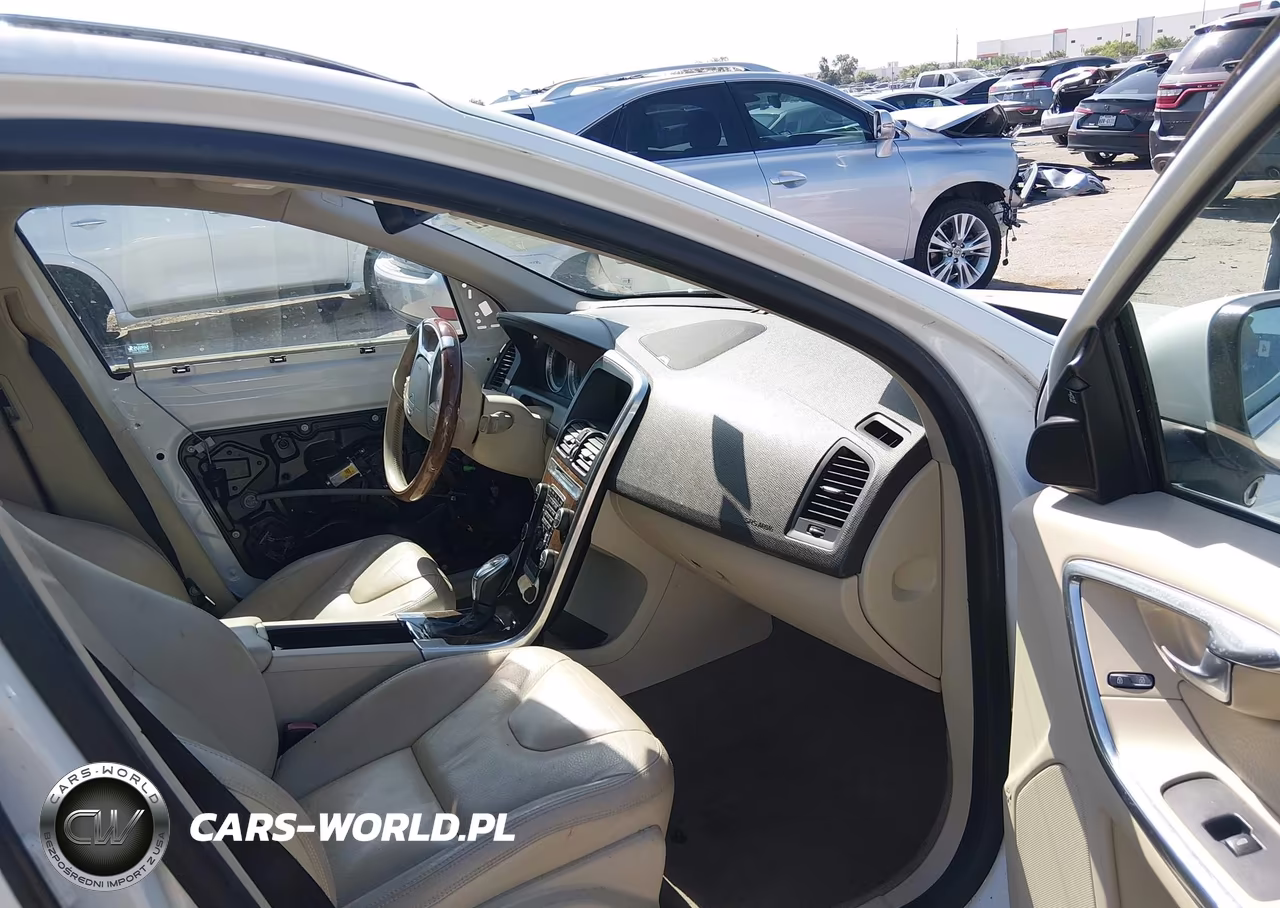 2013 Volvo Xc60 3.2 Platinum VIN:YV4952DLXD2454031 - 5