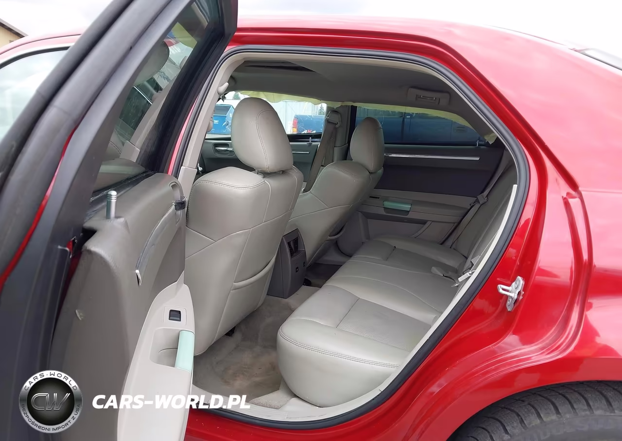 2007 Chrysler 300C VIN:2C3LA63H27H774470 - 8