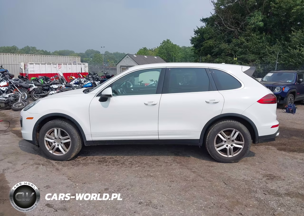 2016 Porsche Cayenne VIN:WP1AA2A20GLA10516 - 14