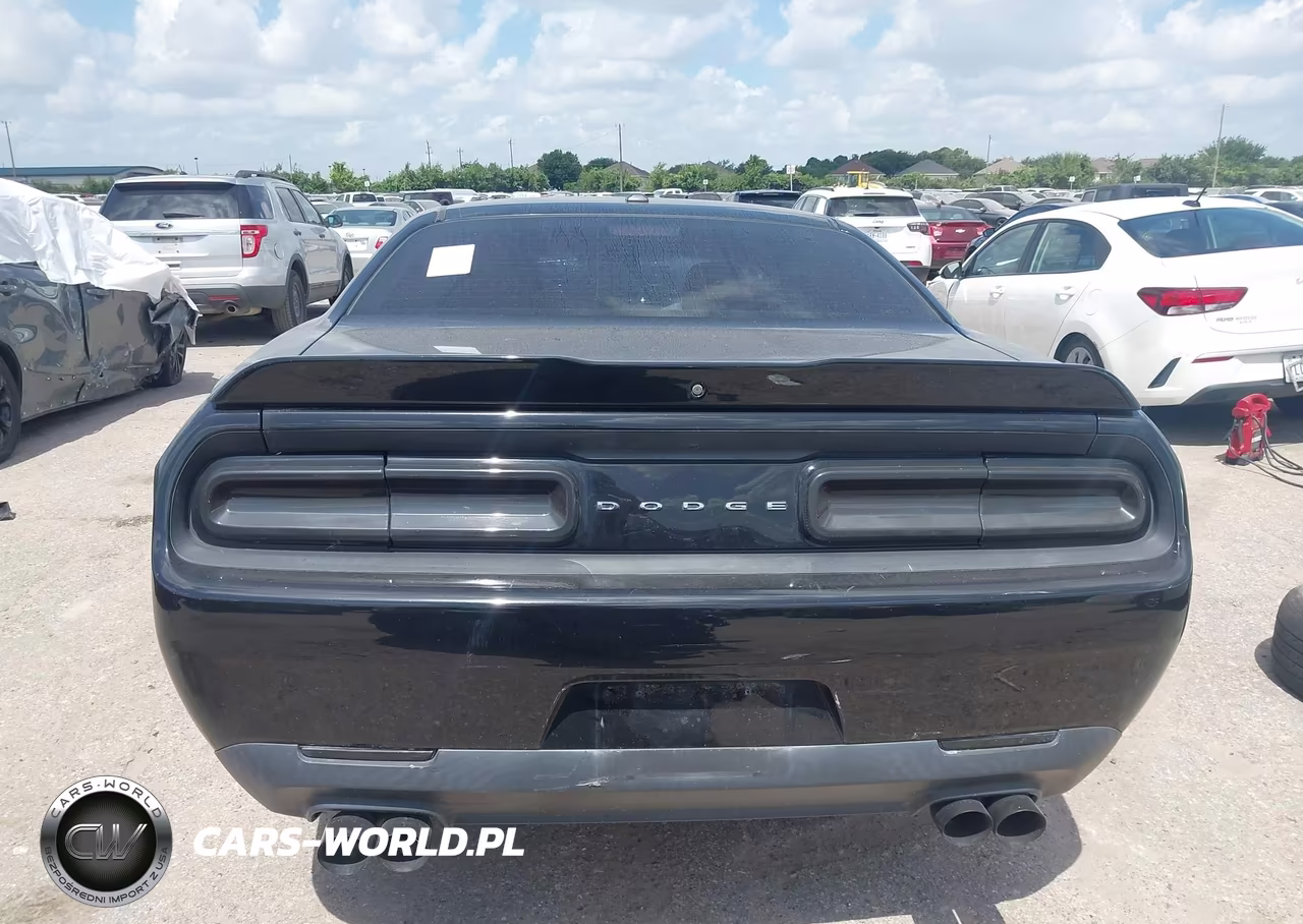 2019 Dodge Challenger Sxt VIN:2C3CDZAG1KH616228 - 15