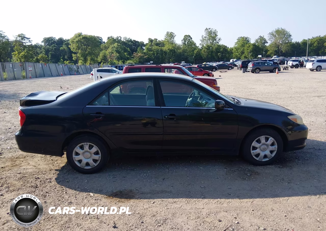 2004 Toyota Camry Le VIN:4T1BE32K14U314289 - 13