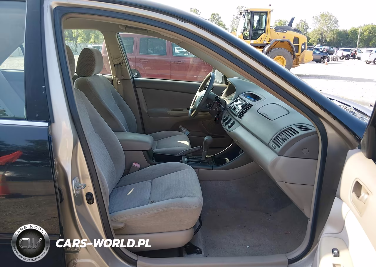 2004 Toyota Camry Le VIN:4T1BE32K14U314289 - 5