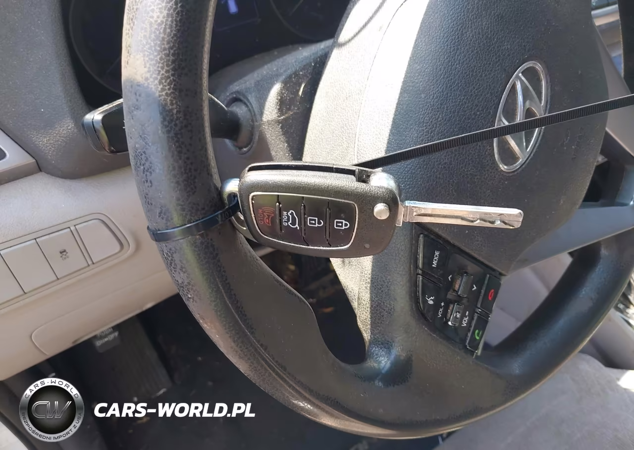 2017 Hyundai Tucson Se VIN:KM8J3CA45HU443890 - 11