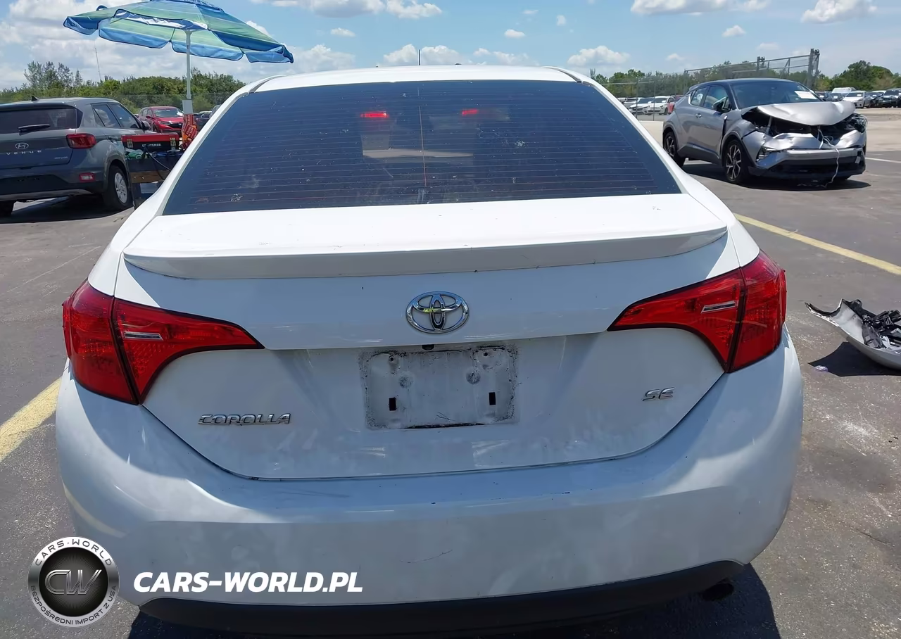 2019 Toyota Corolla Se VIN:5YFBURHE5KP942040 - 17