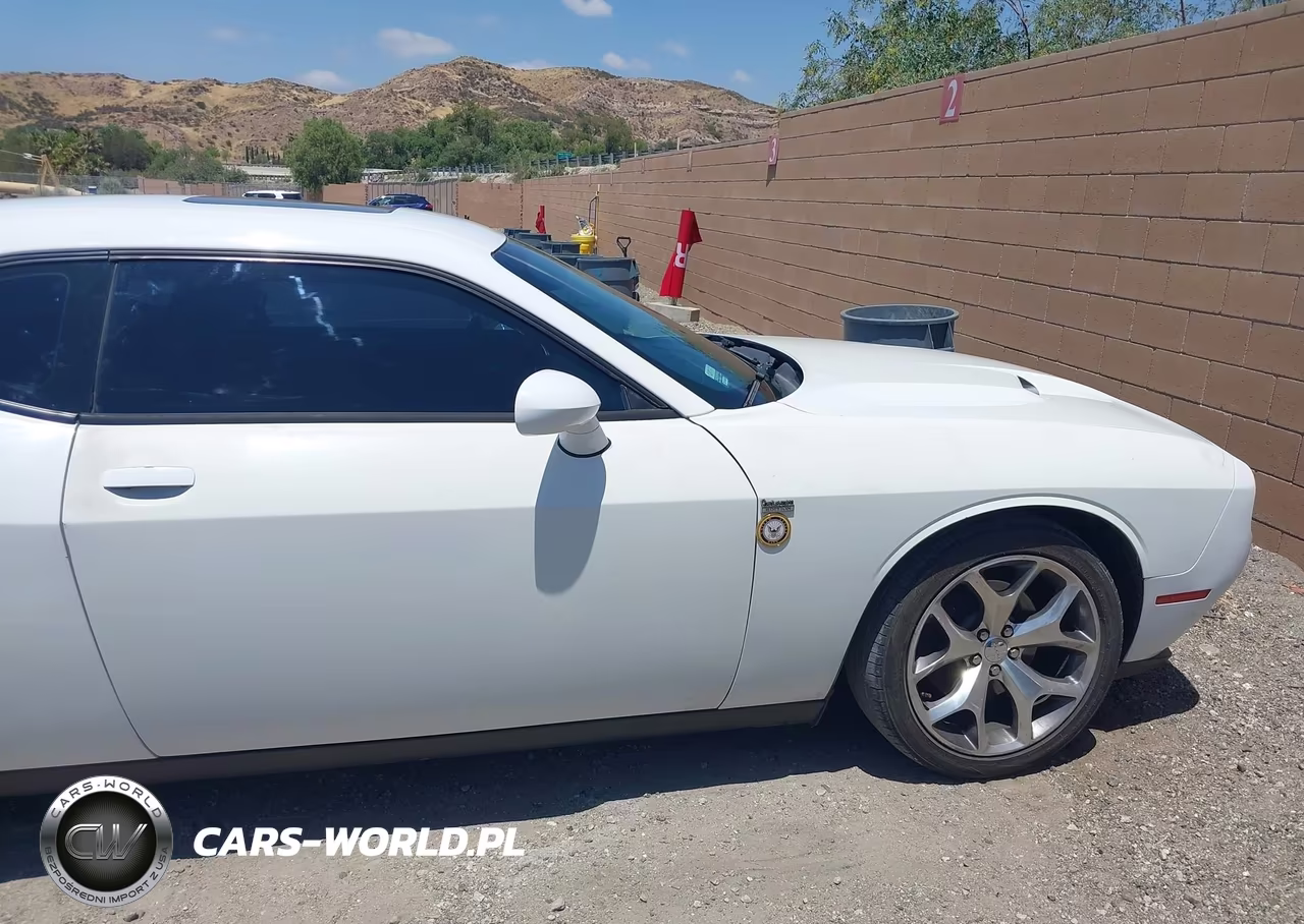2015 Dodge Challenger Sxt Plus VIN:2C3CDZBG5FH758487 - 18