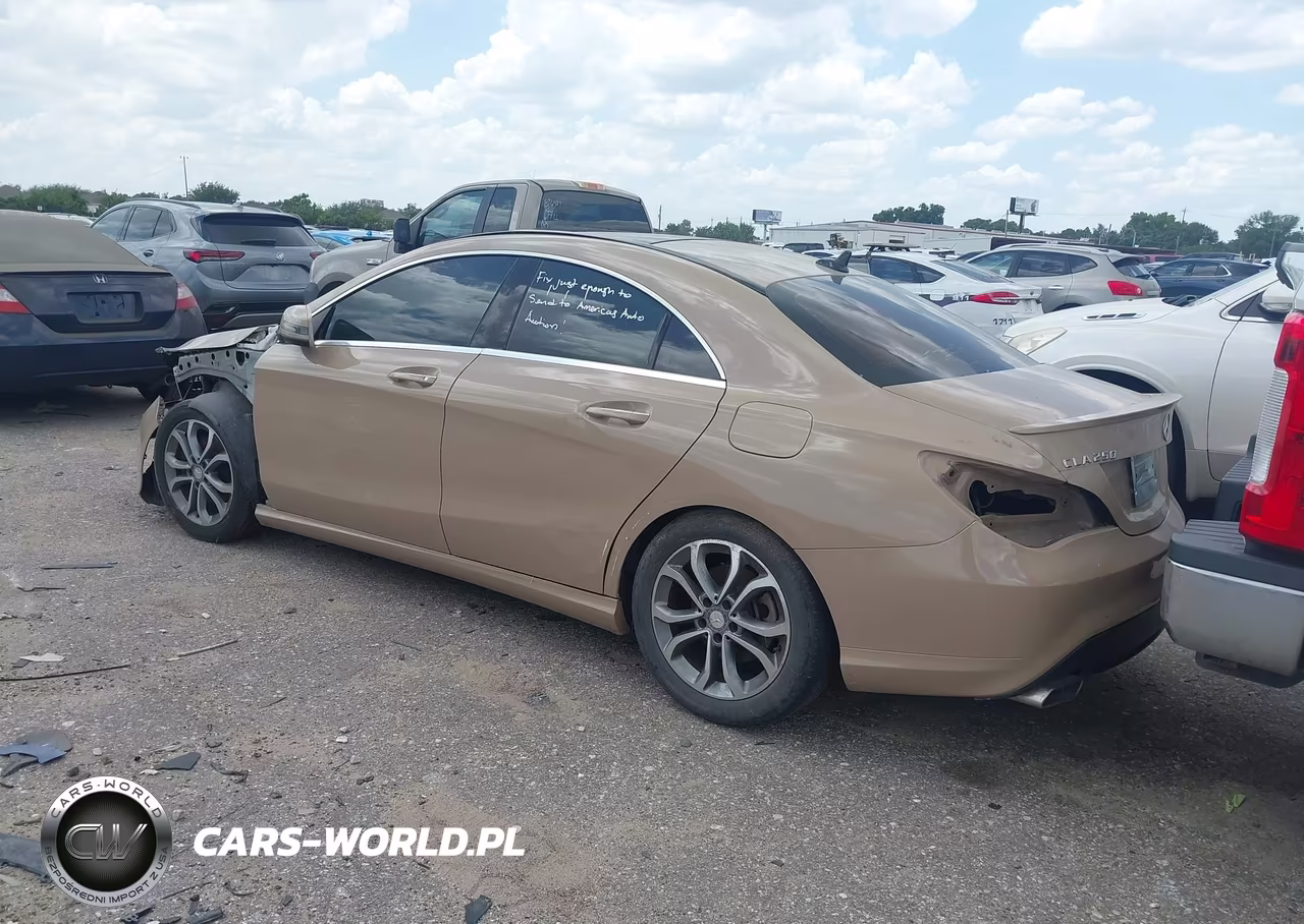 2016 Mercedes-Benz Cla 250 VIN:WDDSJ4EB1GN305727 - 3