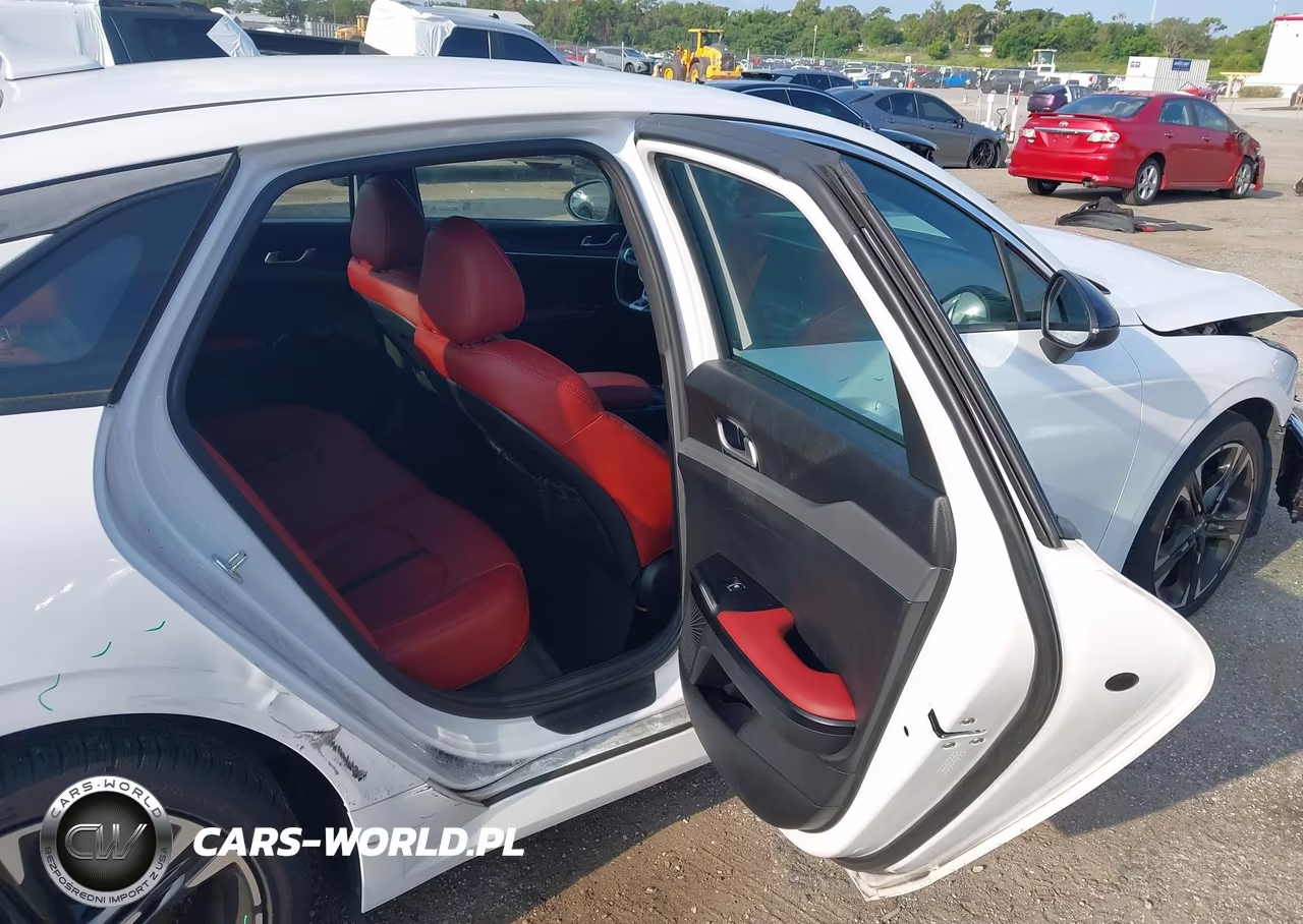 2023 Kia K5 Gt-Line VIN:5XXG64J26PG217467 - 8