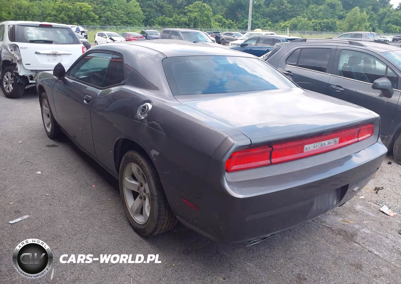 2013 Dodge Challenger Sxt VIN:2C3CDYAG4DH684407 - 3