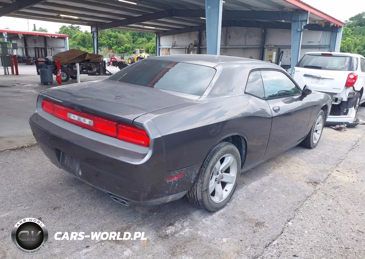 2013 Dodge Challenger Sxt VIN:2C3CDYAG4DH684407 - 4