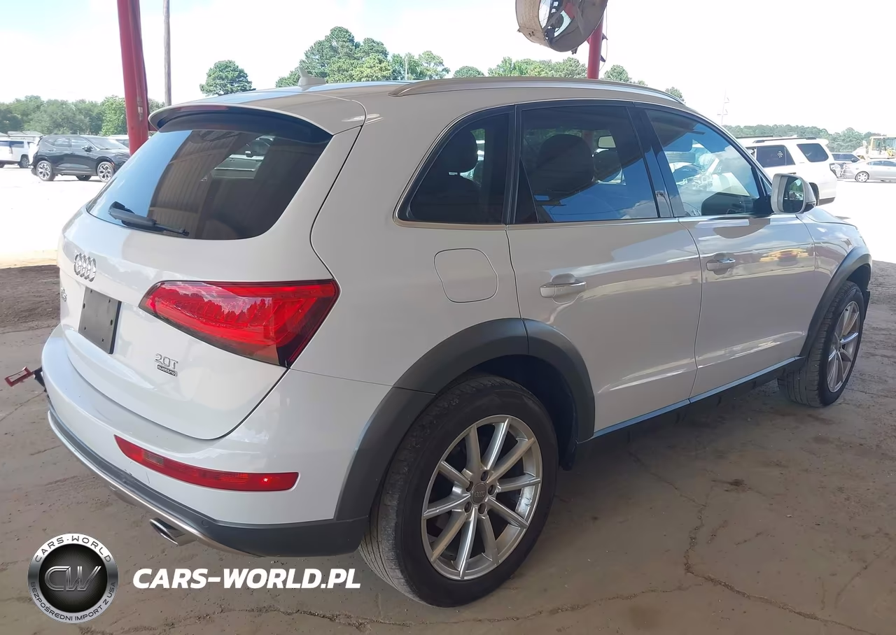 2017 Audi Q5 2.0T Premium VIN:WA1L2AFP8HA025455 - 4
