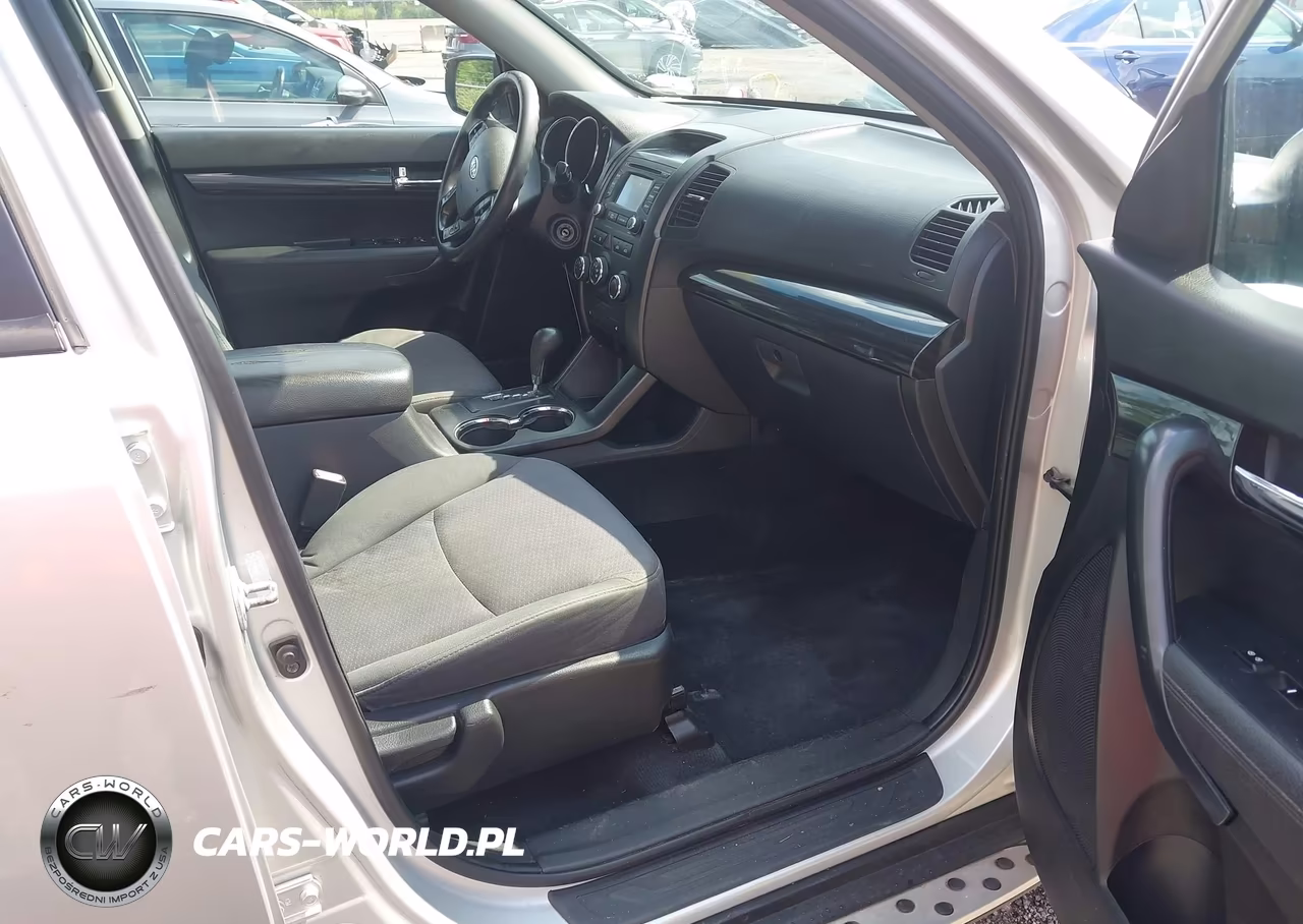 2013 Kia Sorento Lx VIN:5XYKT3A69DG407626 - 5