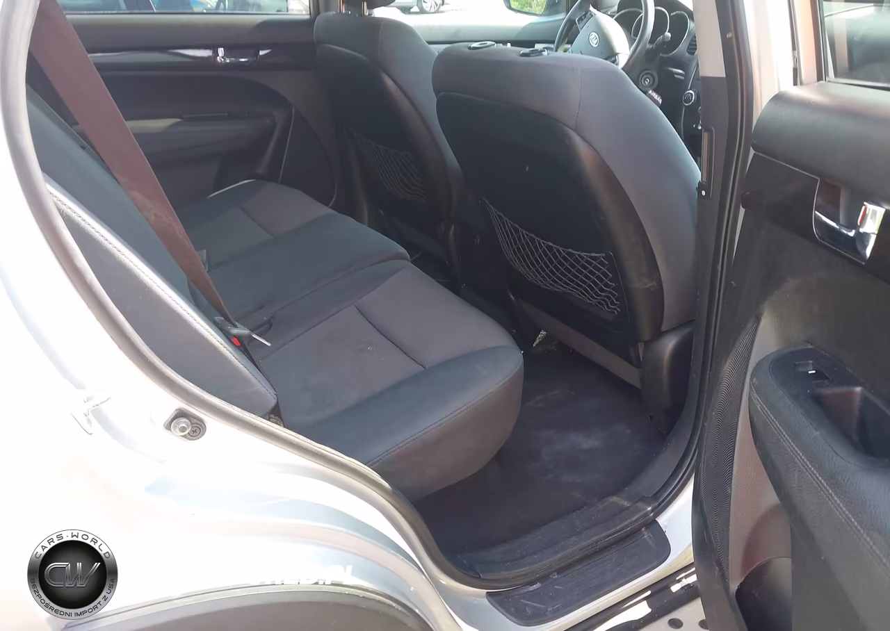 2013 Kia Sorento Lx VIN:5XYKT3A69DG407626 - 8