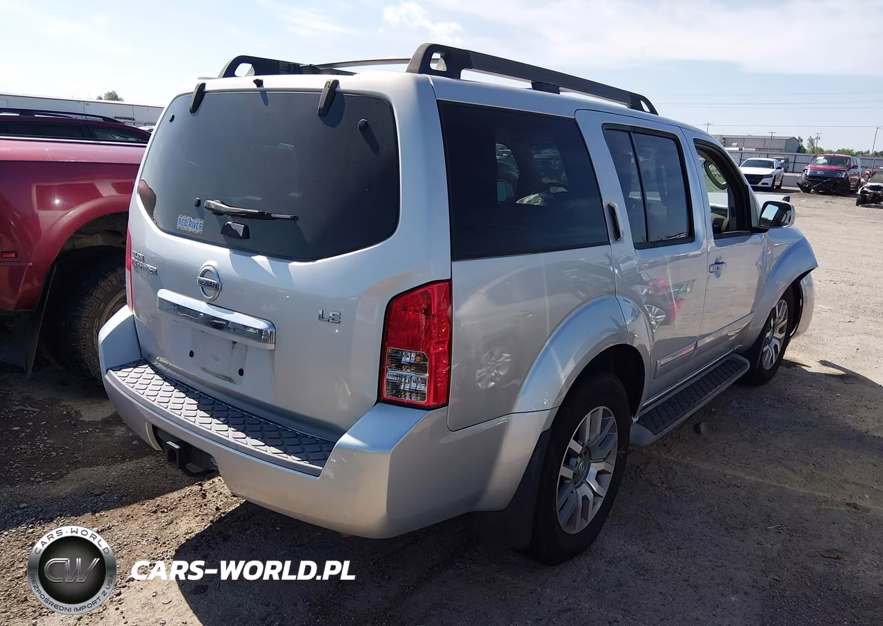 2010 Nissan Pathfinder Le VIN:5N1AR1NN9AC628106 - 4