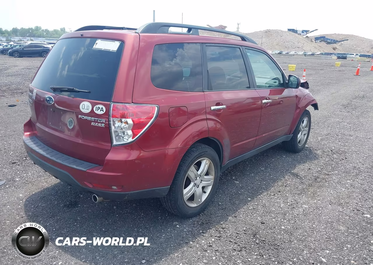 2010 Subaru Forester 2.5X Premium VIN:JF2SH6CC0AH751565 - 4