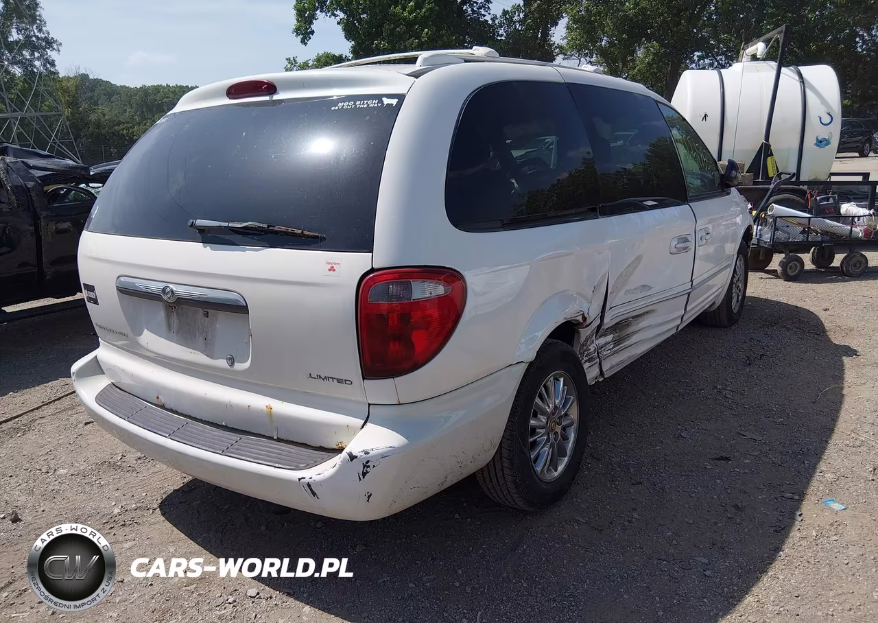 2002 Chrysler Town & Country Limited VIN:2C8GP64L02R630495 - 4