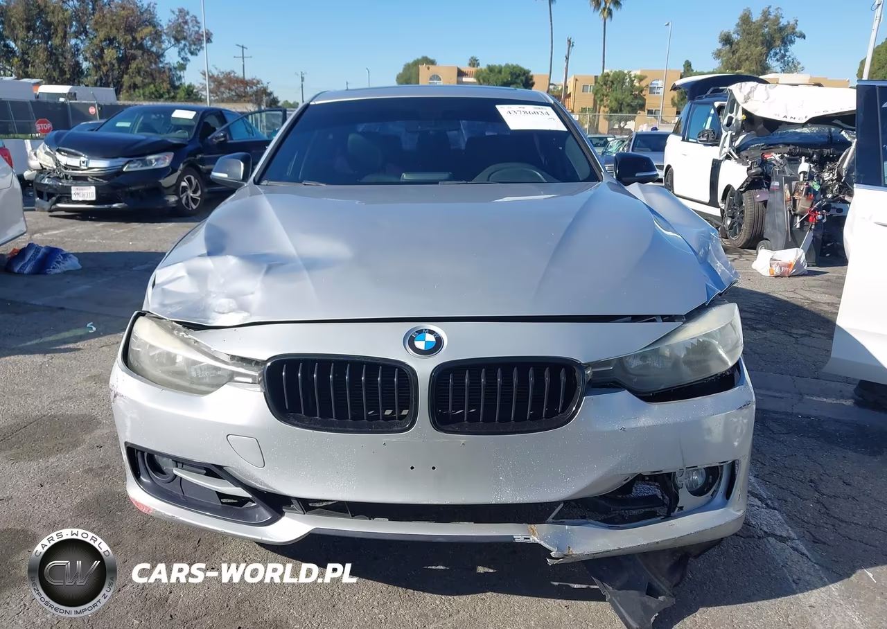 2013 BMW 328I xDrive VIN:WBA3B3G53DNR80727 - 12