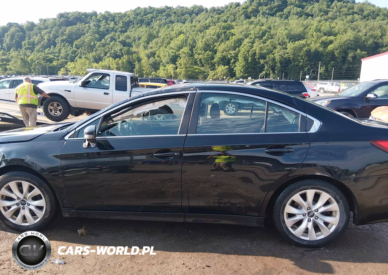 2016 Subaru Legacy 2.5I Premium VIN:4S3BNAF63G3020327 - 14
