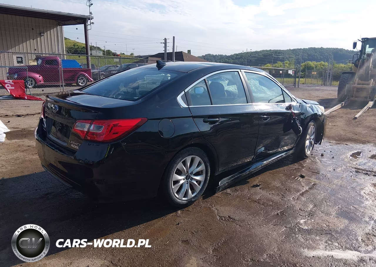 2016 Subaru Legacy 2.5I Premium VIN:4S3BNAF63G3020327 - 4
