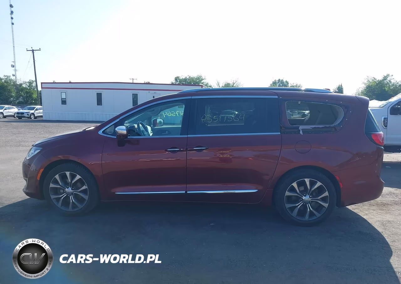 2017 Chrysler Pacifica Limited VIN:2C4RC1GG7HR839720 - 14