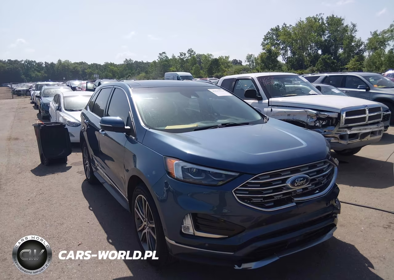 2019 Ford Edge Titanium