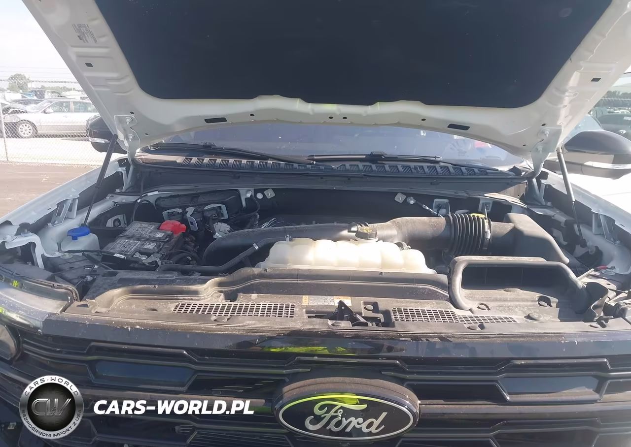 2025 Ford Expedition Platinum VIN:1FMJU1MG6SEA40364 - 10