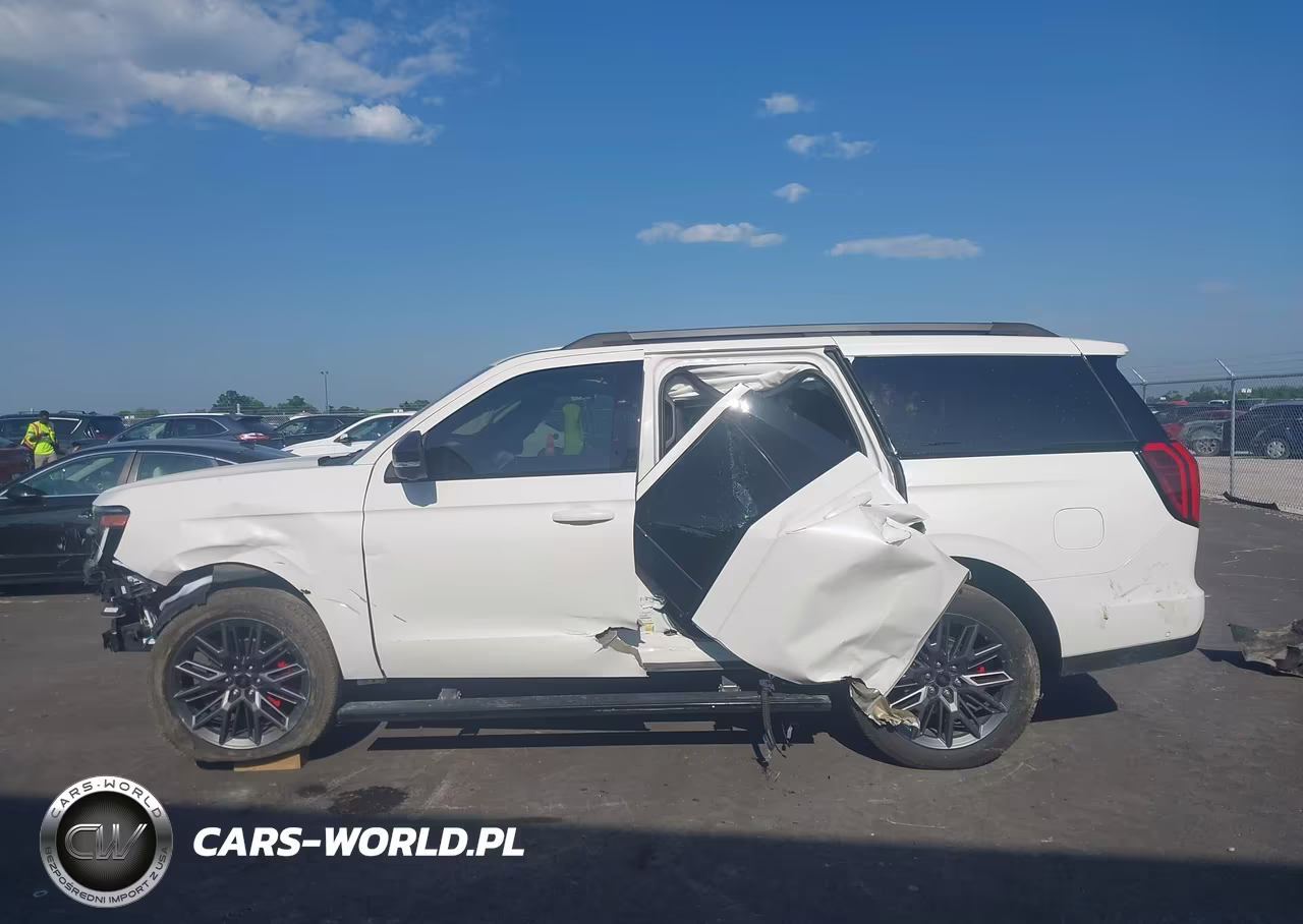 2025 Ford Expedition Platinum VIN:1FMJU1MG6SEA40364 - 15