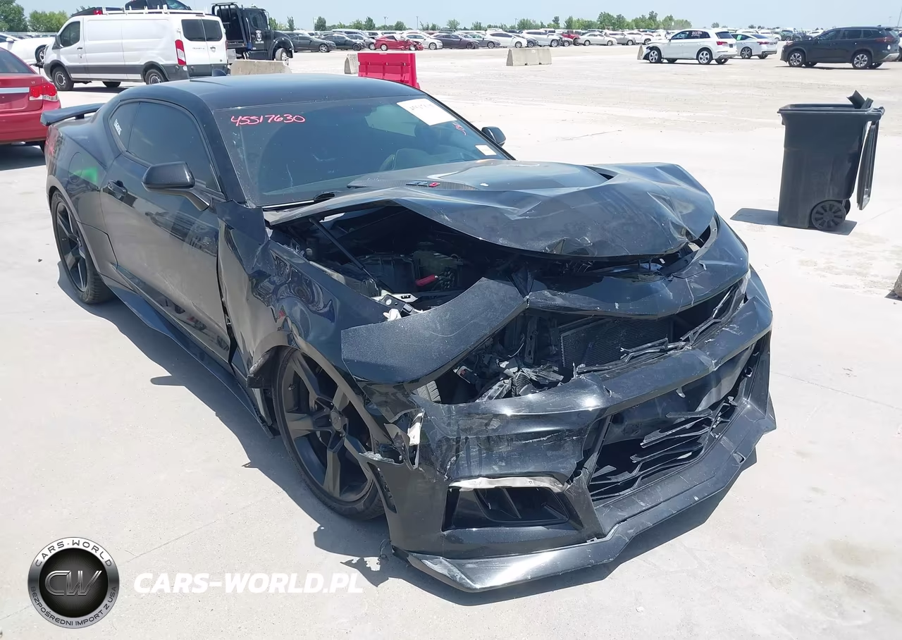 2018 Chevrolet Camaro Zl1 VIN:1G1FK1R69J0137806 - 1