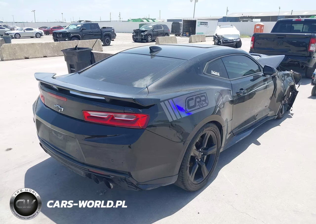 2018 Chevrolet Camaro Zl1 VIN:1G1FK1R69J0137806 - 4
