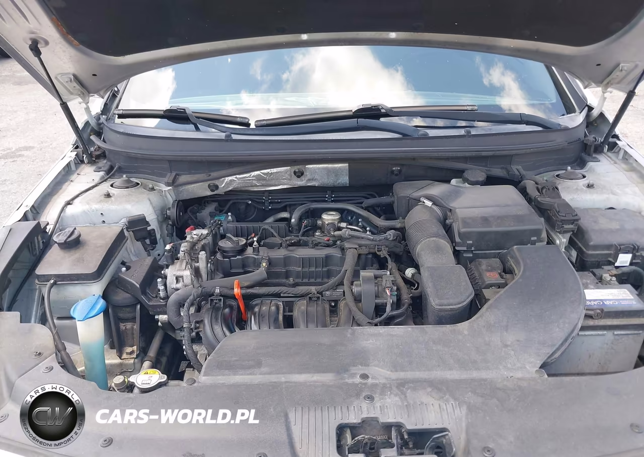 2015 Hyundai Sonata Sport VIN:5NPE34AF0FH080791 - 10