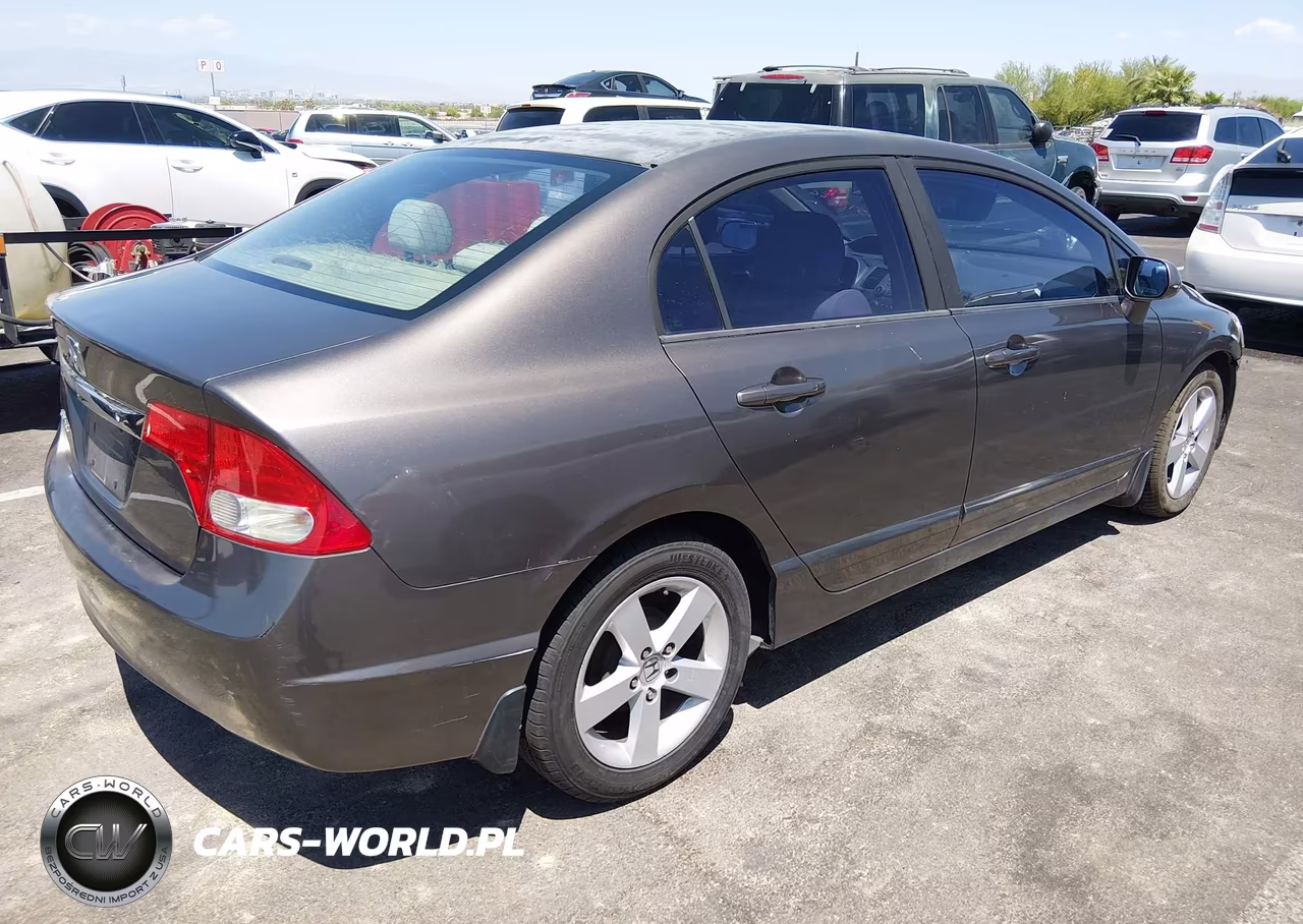 2010 Honda Civic Lx VIN:19XFA1F53AE050108 - 4