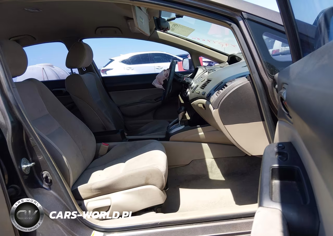 2010 Honda Civic Lx VIN:19XFA1F53AE050108 - 5