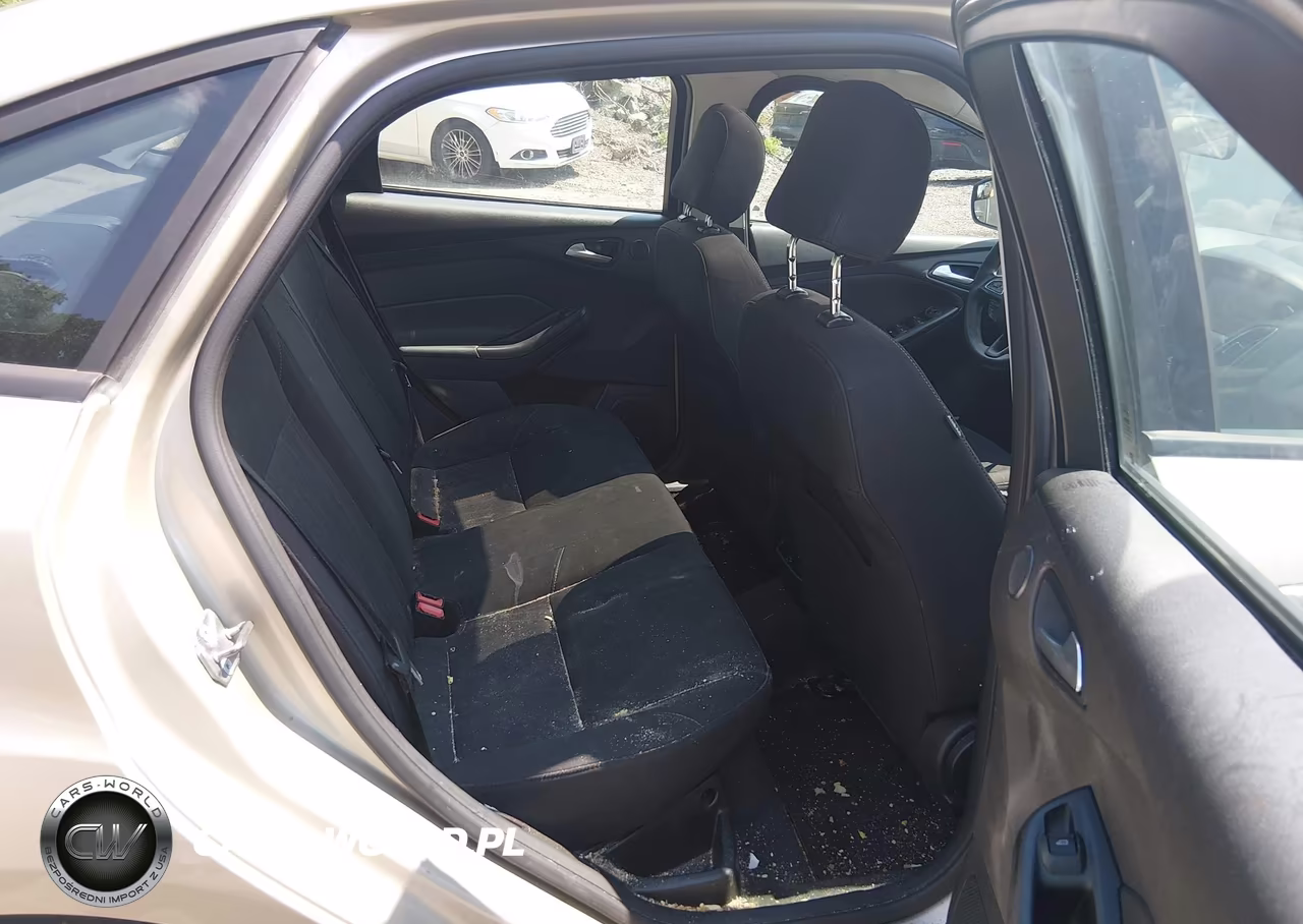2017 Ford Focus Sel VIN:1FADP3H29HL238417 - 8