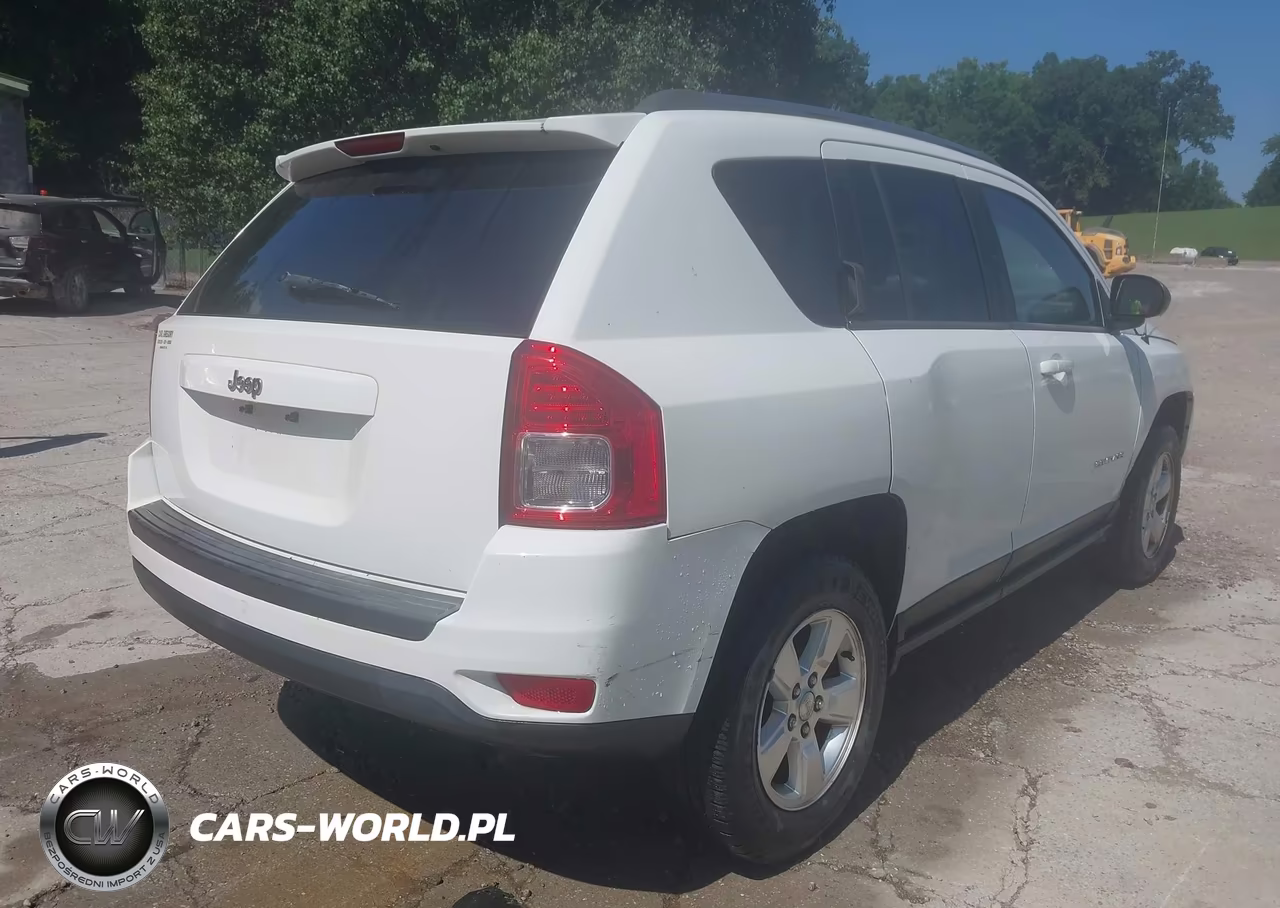 2013 Jeep Compass Sport VIN:1C4NJCBA0DD208324 - 4