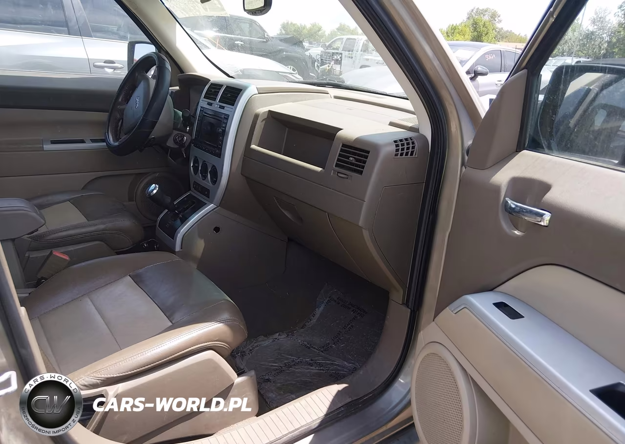 2008 Jeep Patriot Limited VIN:1J8FF48W38D547432 - 5