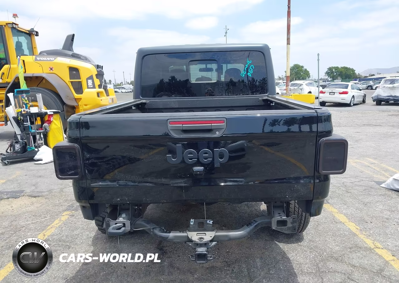 2020 Jeep Gladiator Altitude 4X4 VIN:1C6HJTAG8LL214791 - 17
