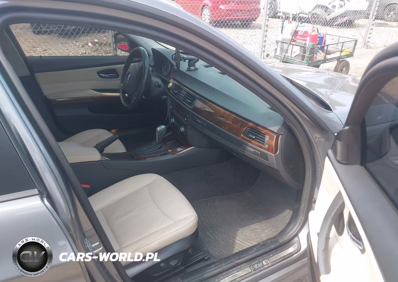 2011 BMW 328I xDrive VIN:WBAPK5C55BF122895 - 5