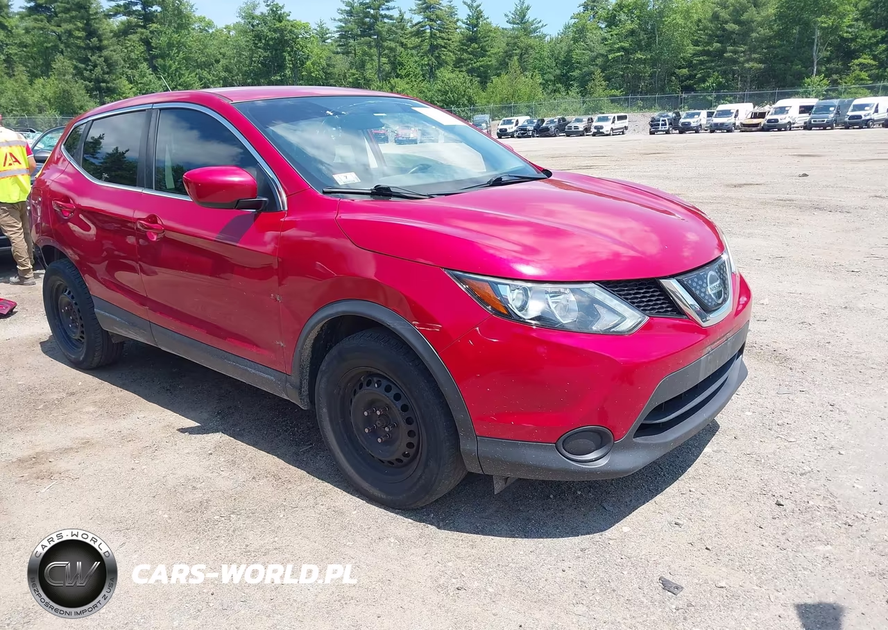 2018 Nissan Rogue Sport S