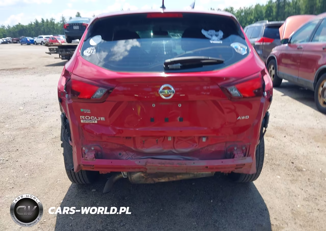 2018 Nissan Rogue Sport S VIN:JN1BJ1CR0JW255593 - 17