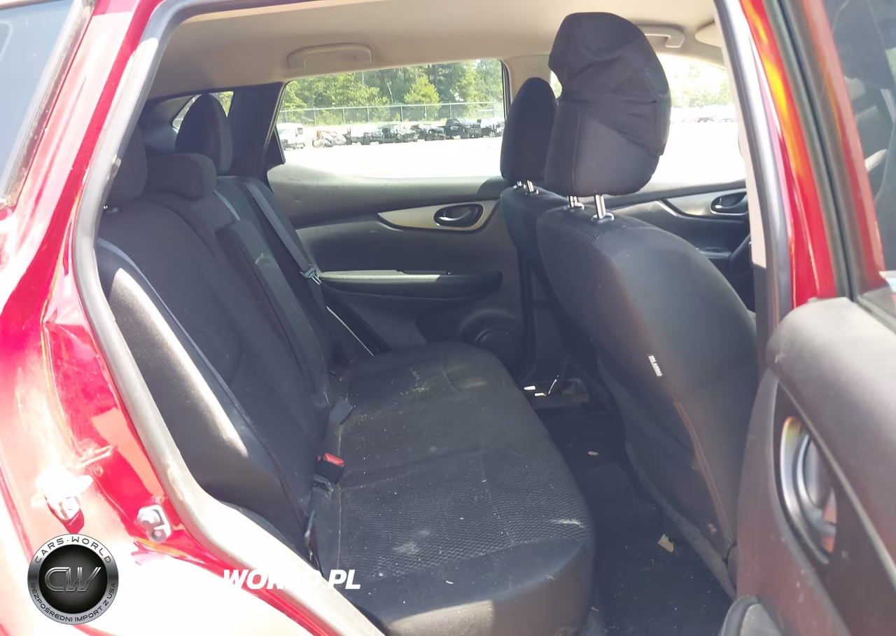 2018 Nissan Rogue Sport S VIN:JN1BJ1CR0JW255593 - 8