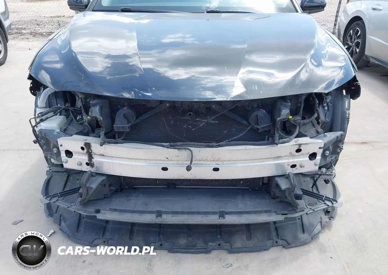 2020 Toyota Camry Se VIN:4T1G11AK0LU939594 - 6