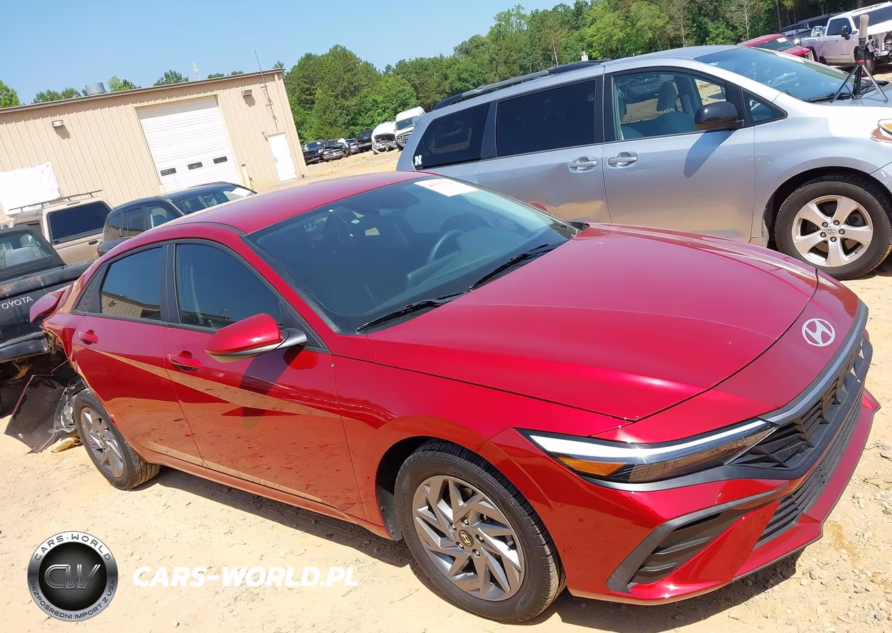 2024 Hyundai Elantra Sel VIN:KMHLM4DG1RU804115 - 13