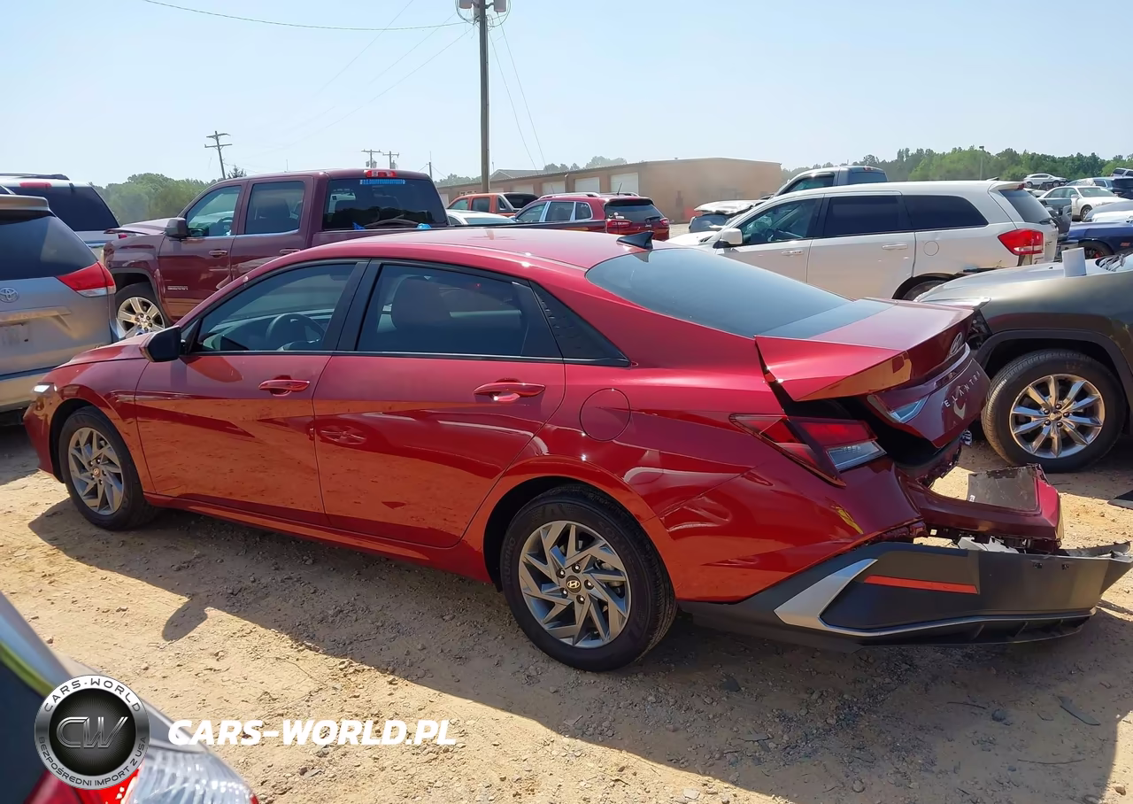 2024 Hyundai Elantra Sel VIN:KMHLM4DG1RU804115 - 14