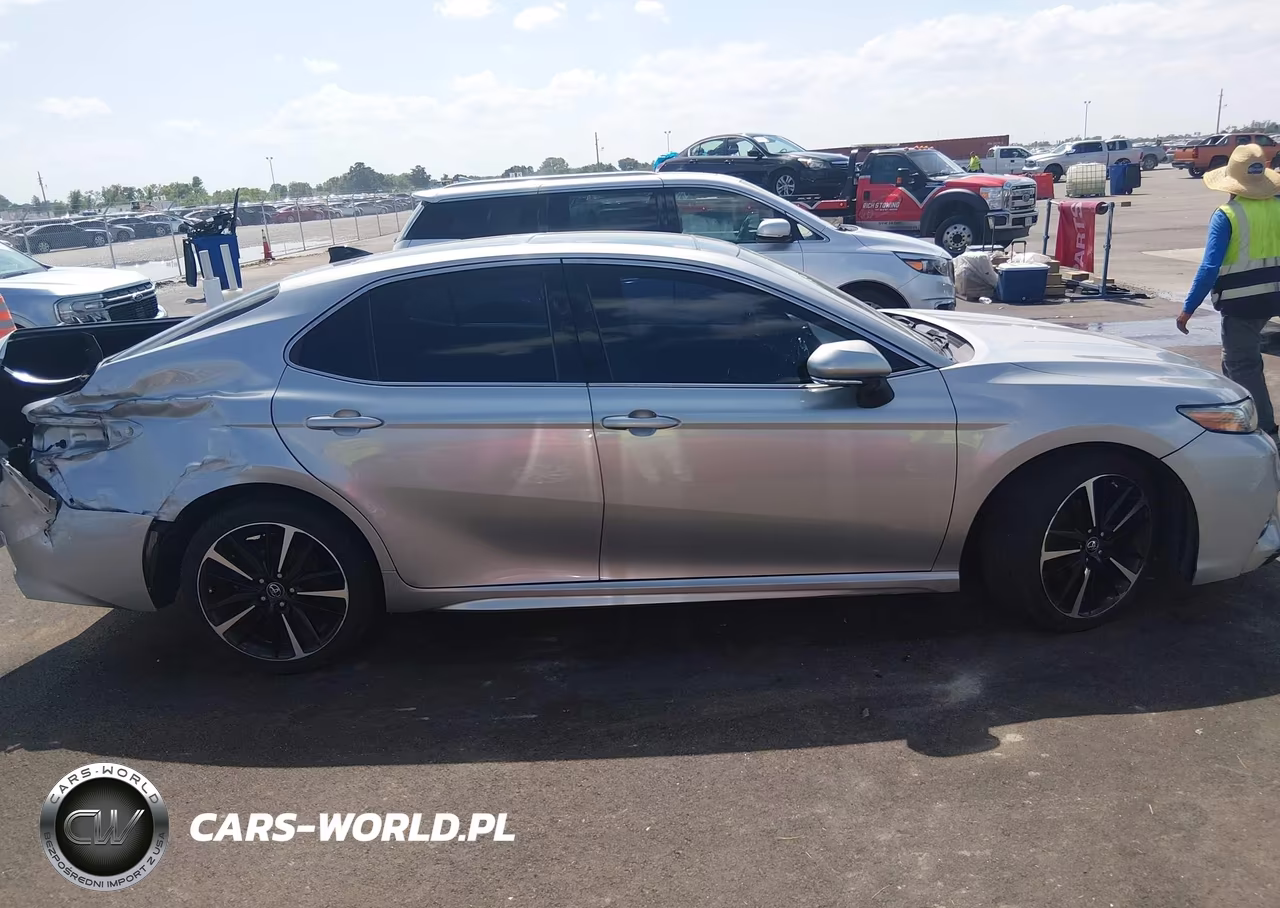 2018 Toyota Camry Xse V6 VIN:4T1BZ1HK3JU019786 - 14