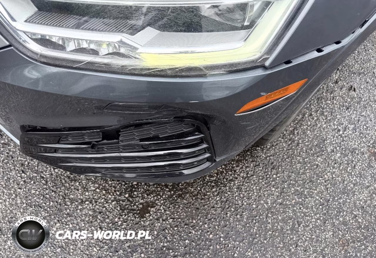 2017 Audi Q3 2.0T Premium VIN:WA1GCCFSXHR004588 - 6