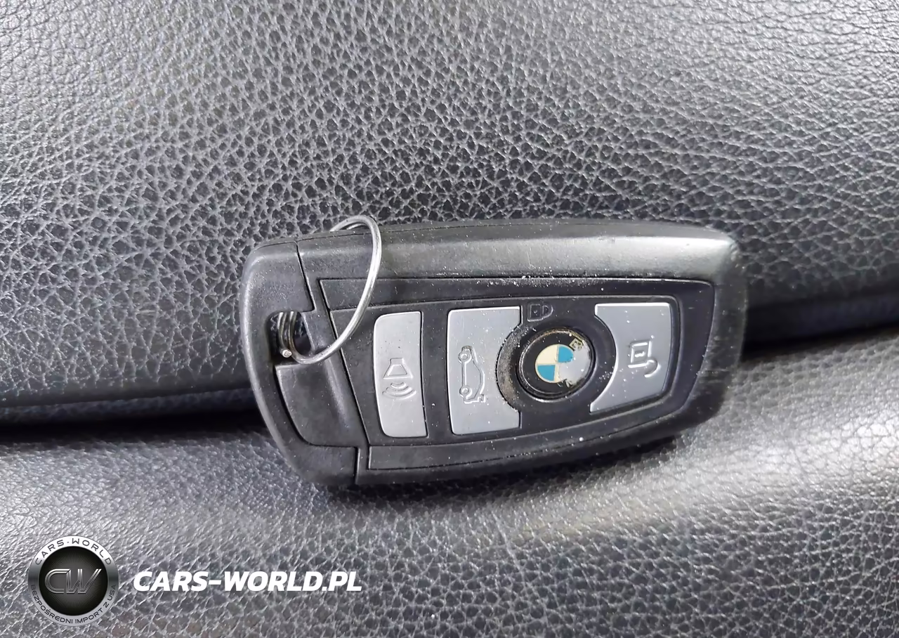 2012 BMW 535I VIN:WBAFR7C57CC810774 - 11