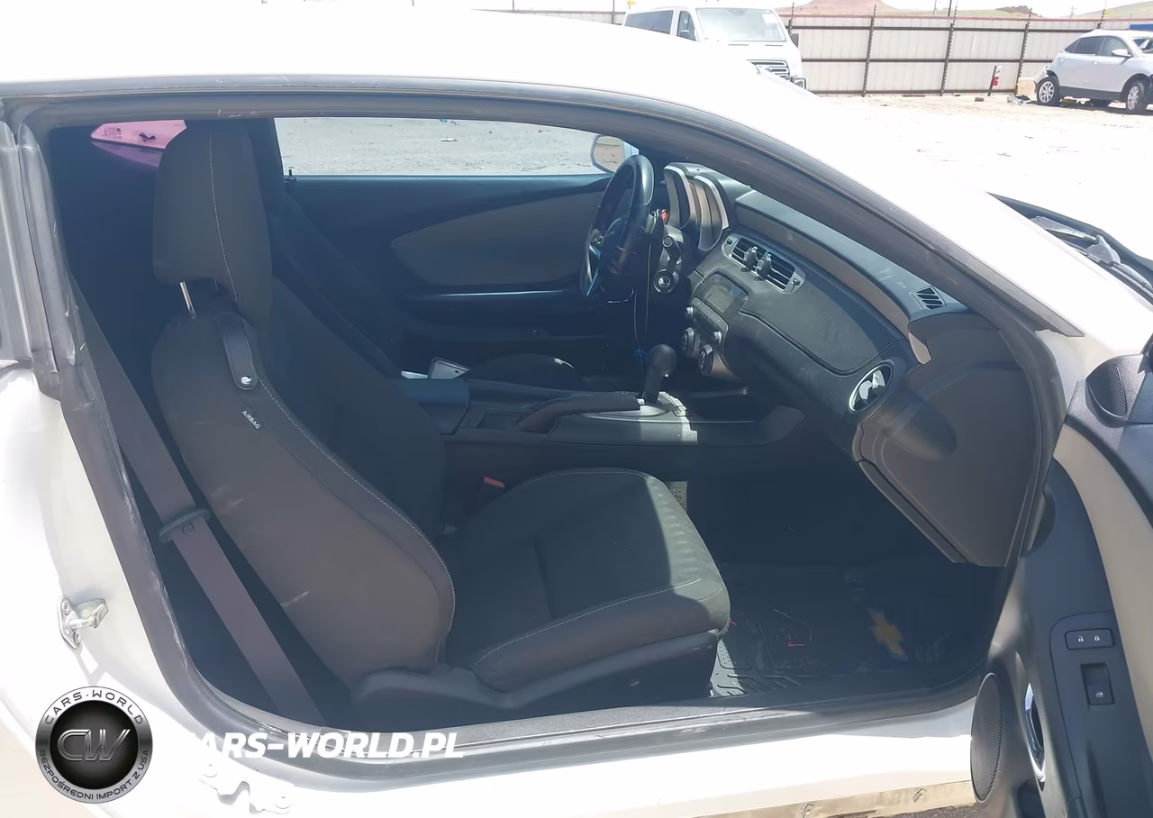 2013 Chevrolet Camaro 2Ls VIN:2G1FA1E34D9229608 - 5