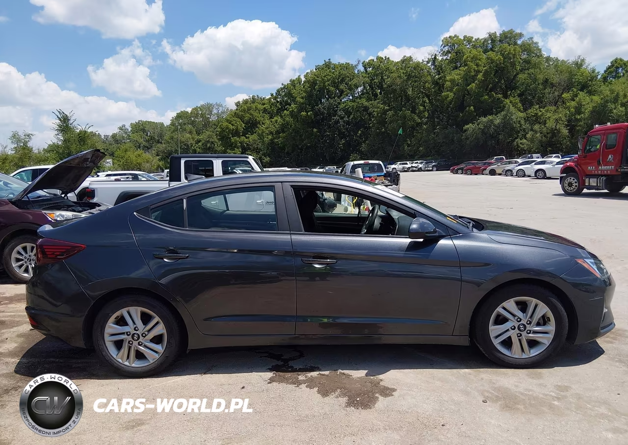 2020 Hyundai Elantra Sel VIN:5NPD84LF0LH575644 - 12