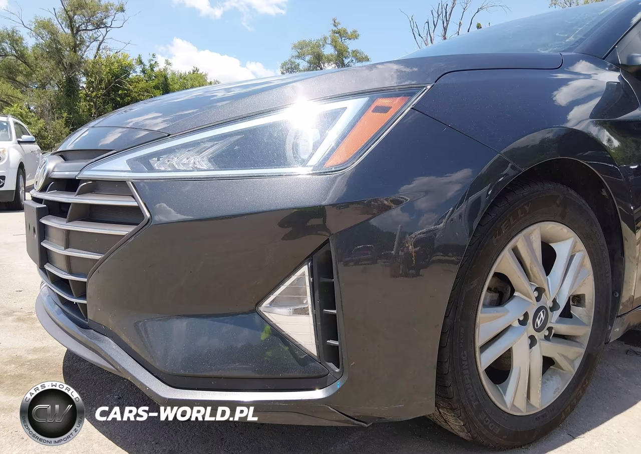 2020 Hyundai Elantra Sel VIN:5NPD84LF0LH575644 - 6