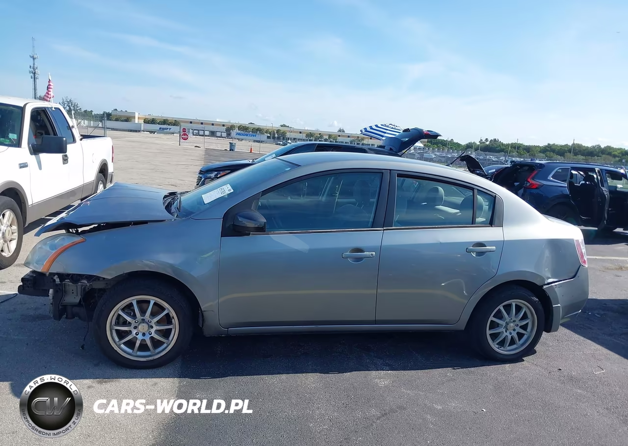 2008 Nissan Sentra 2.0 S VIN:3N1AB61E28L747015 - 15